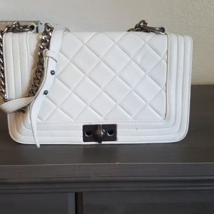 Steve Madden quilted white Bfriend purse